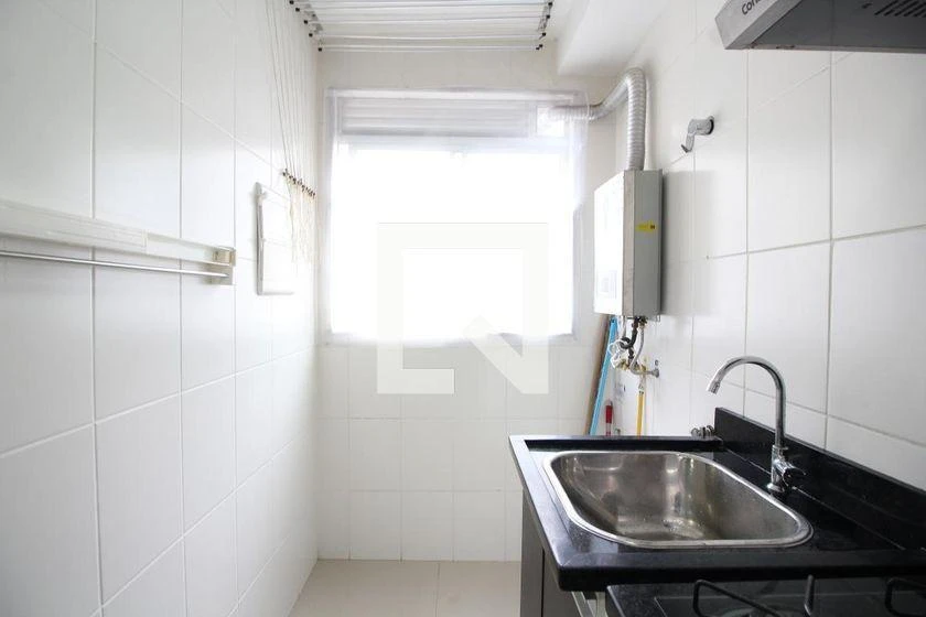 Apartamento de 2 quartos em condomínio com piscina — photo 14