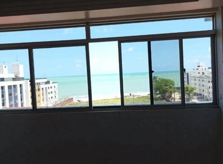 Furnished 3-bedroom apartment with an en-suite — photo 4
