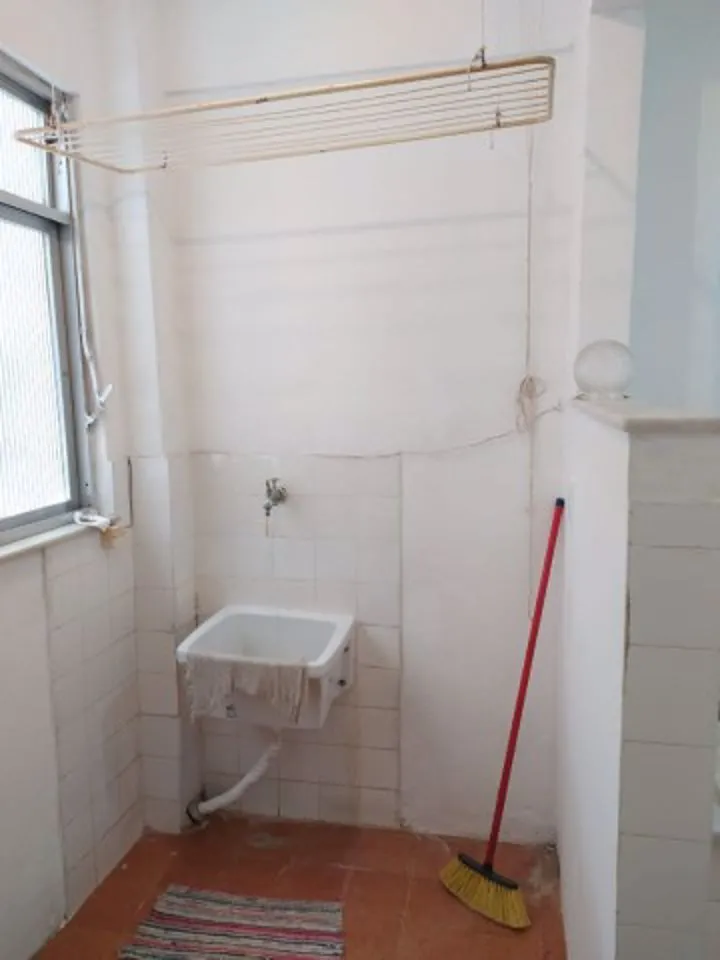 Apartment with living room, 2 bedrooms and 1 bath — photo 38