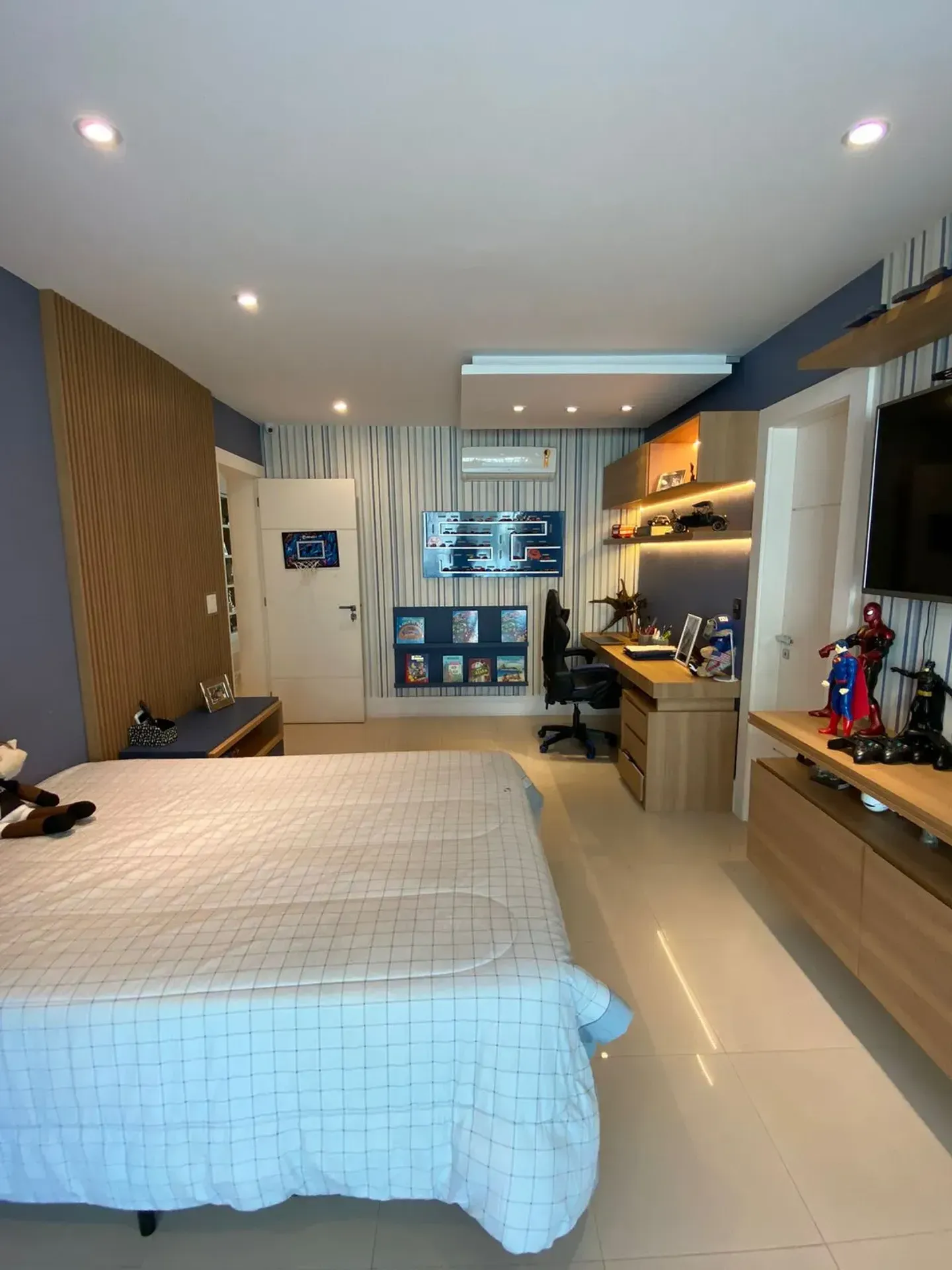 Casa mobiliada em condomínio com 5 quartos e 5 banheiros — photo 24