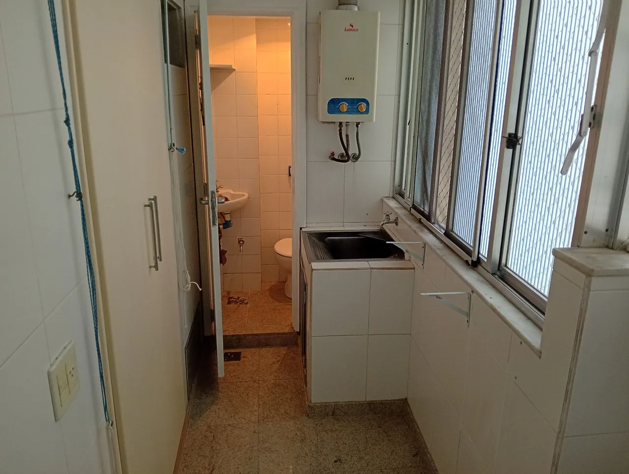 Apartamento com 2 quartos e cozinha fechada a gás — photo 9