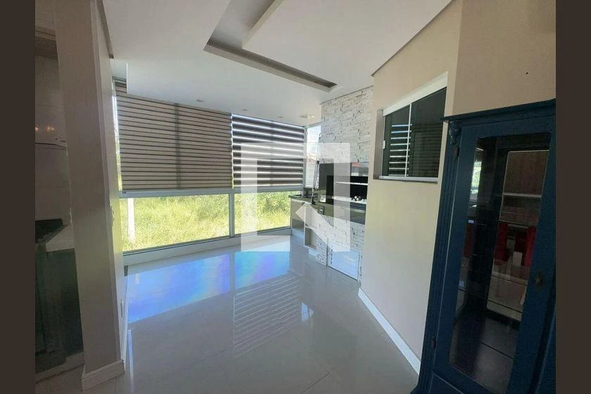 Furnished house with 3 bedrooms and an open-plan kitchen — photo 5