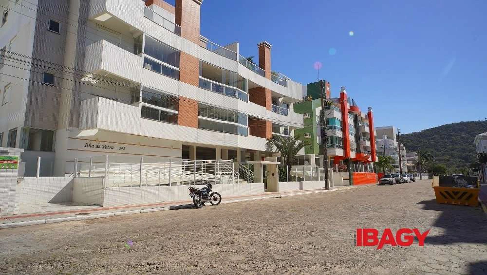 Apartamento amueblado de 3 dormitorios y 360 m² — photo 5