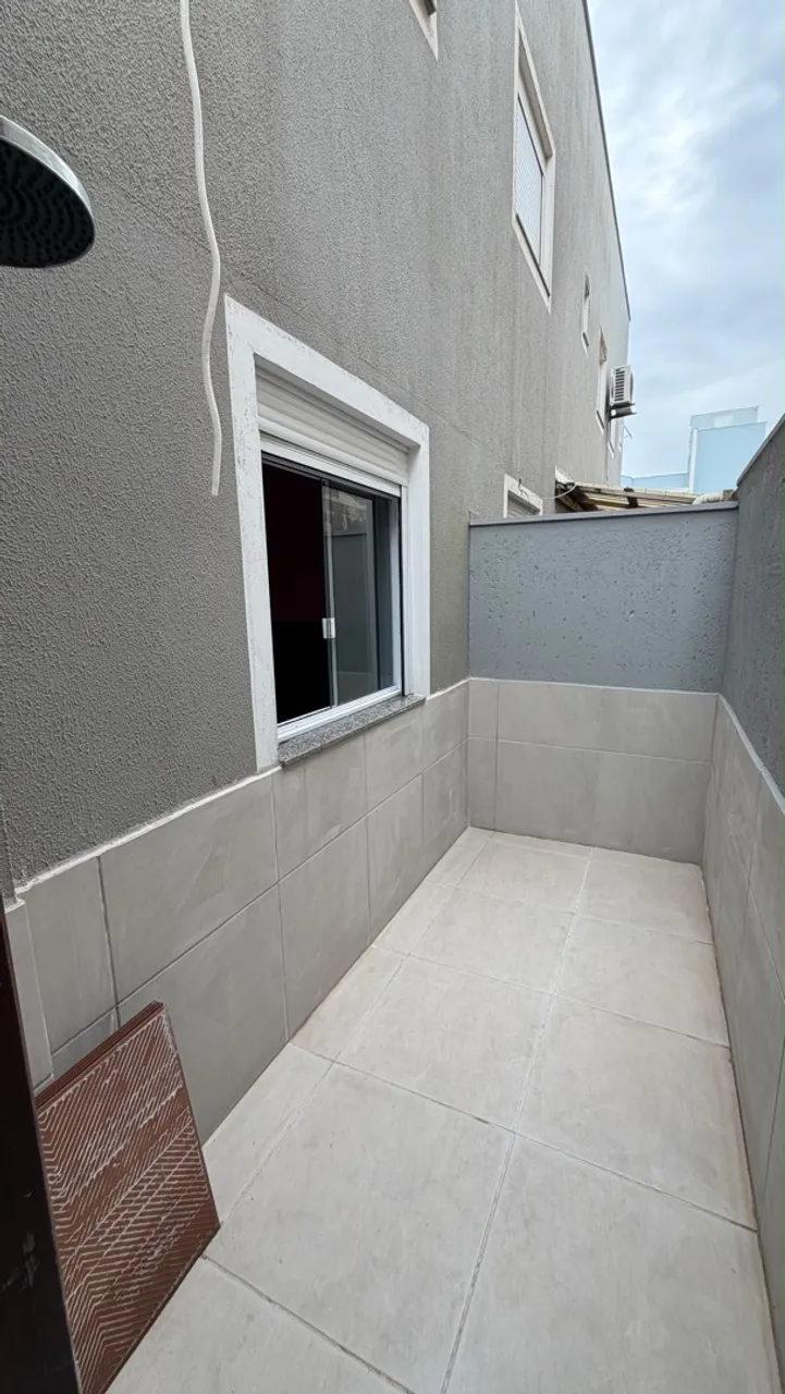 2-bedroom apartment with a washing machine in Florianópolis — photo 11