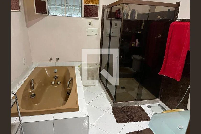 Casa mobiliada com 4 quartos e 350 m² — photo 23