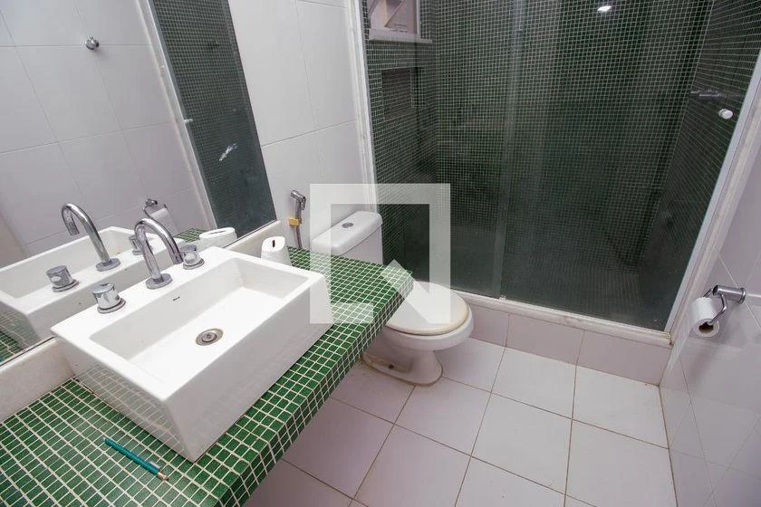 Condo house with 4 suites and 500 m² plus private garden — photo 41