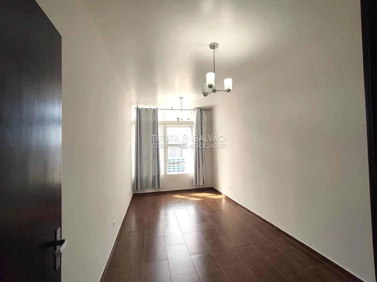 1-bedroom apartment with a separate closed kitchen — photo 3