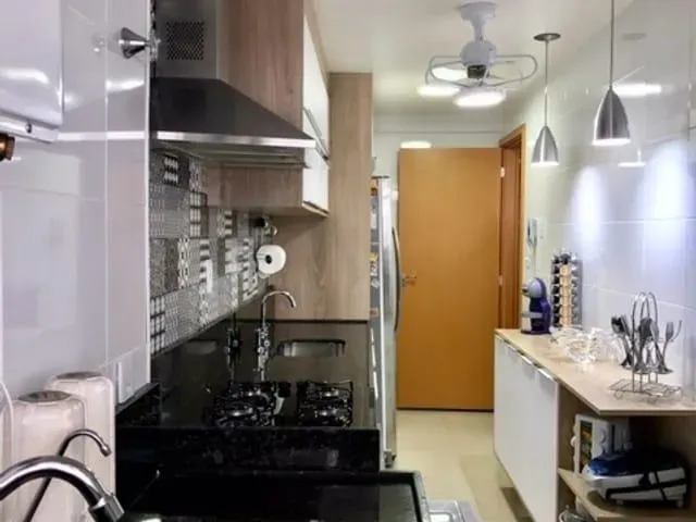 Furnished apartment, 94 m², with a glass-enclosed balcony — photo 21