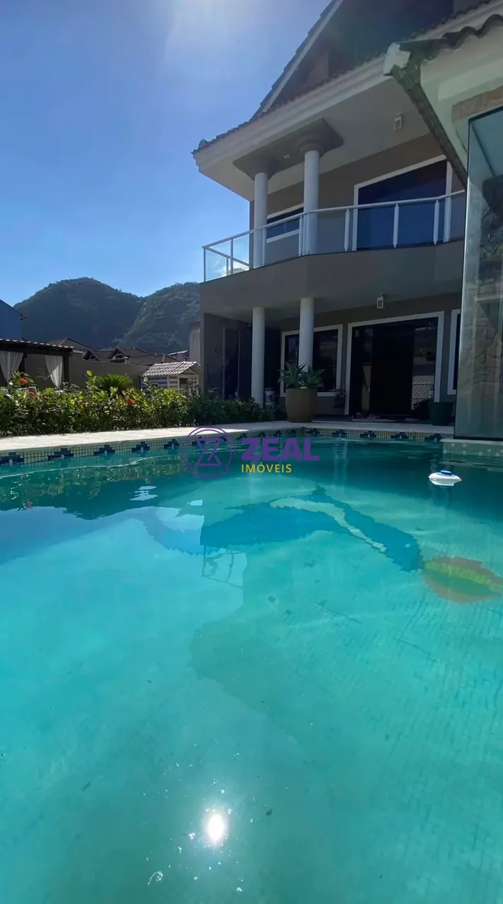 4-bedroom house with a walk-in closet in Rio de Janeiro — photo 6