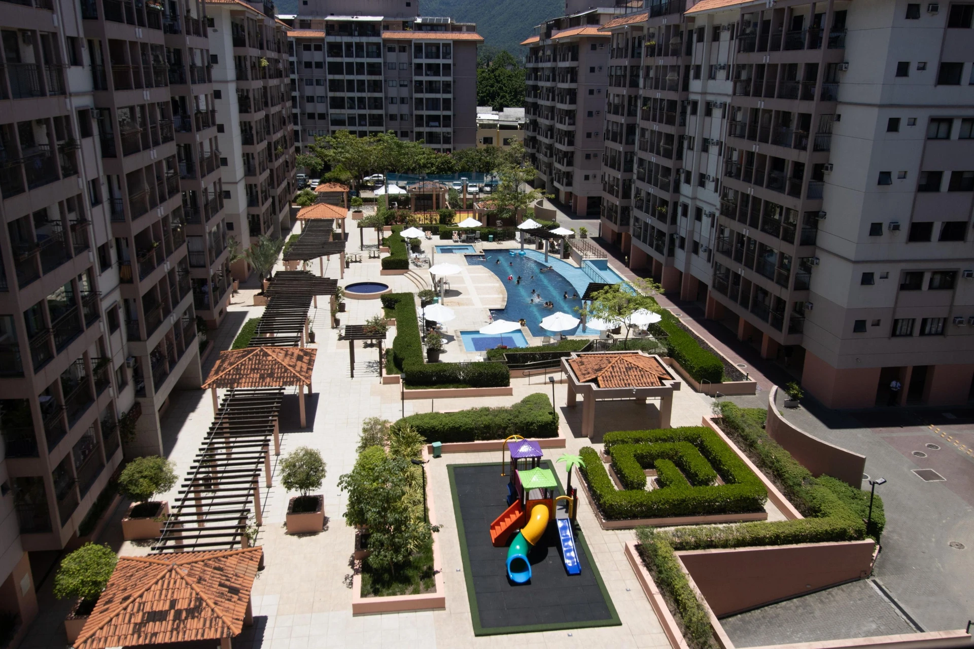 Apartment, 69 m², with a mountain view — photo 11