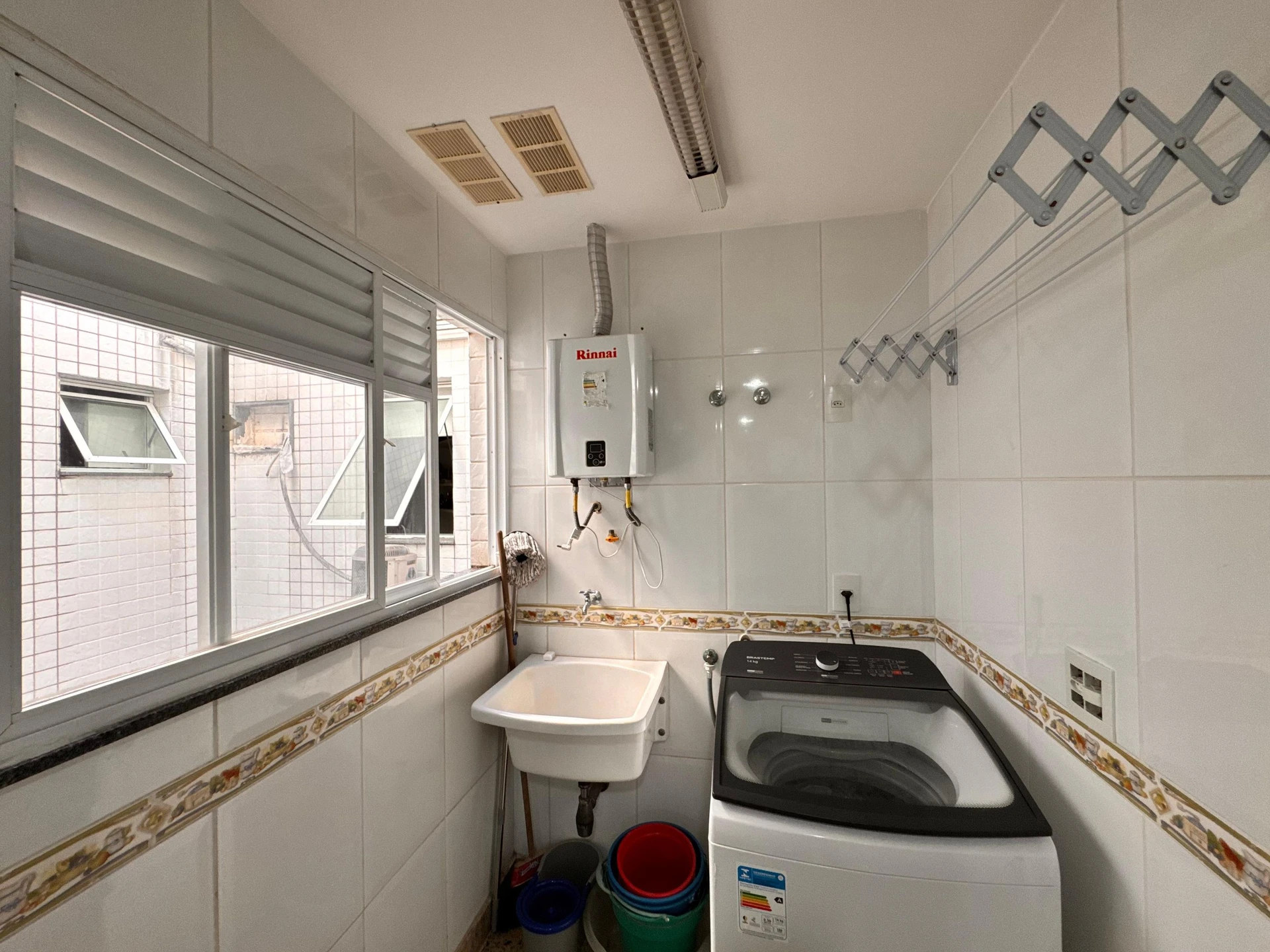 Apartamento, 233 m², com janelas do piso ao teto — photo 59