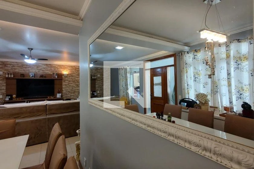 Home office in a 3-bedroom house, 198 m² — photo 43