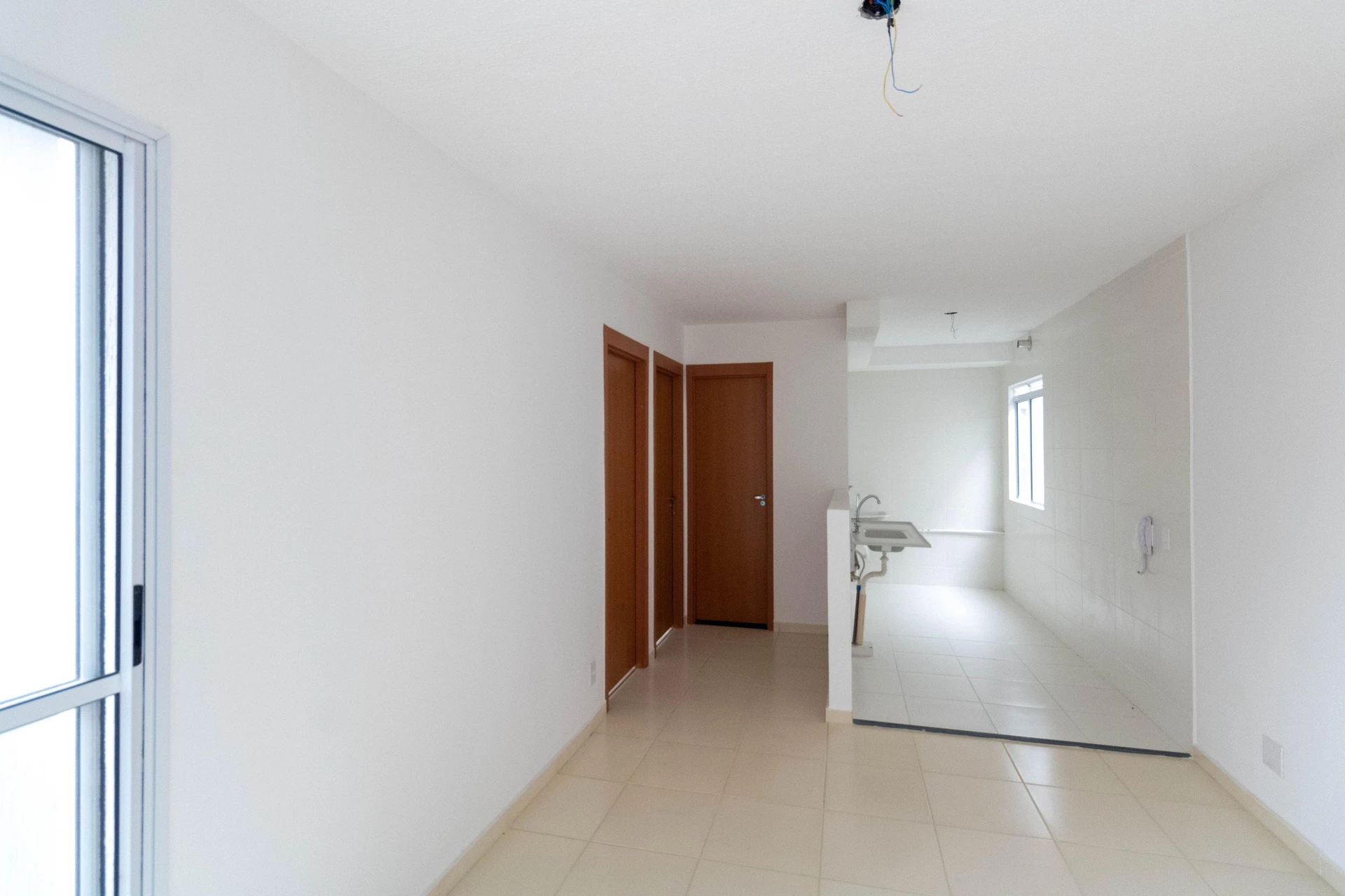 Unfurnished 2-bedroom apartment with 1 bathroom — photo 28