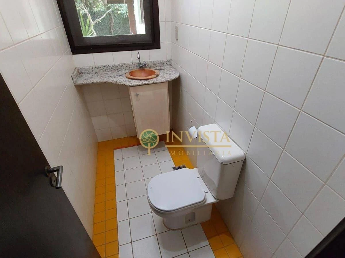 Балкон з грилем та 3 спальні: будинок 735 м² — photo 4