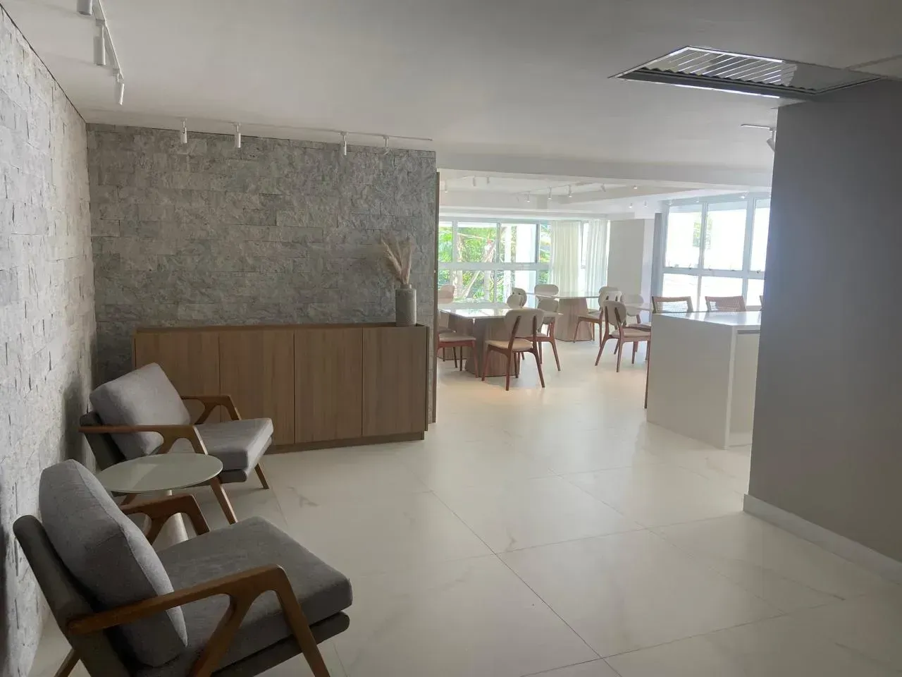 96 m² duplex apartment with 1 en-suite bedroom — photo 18