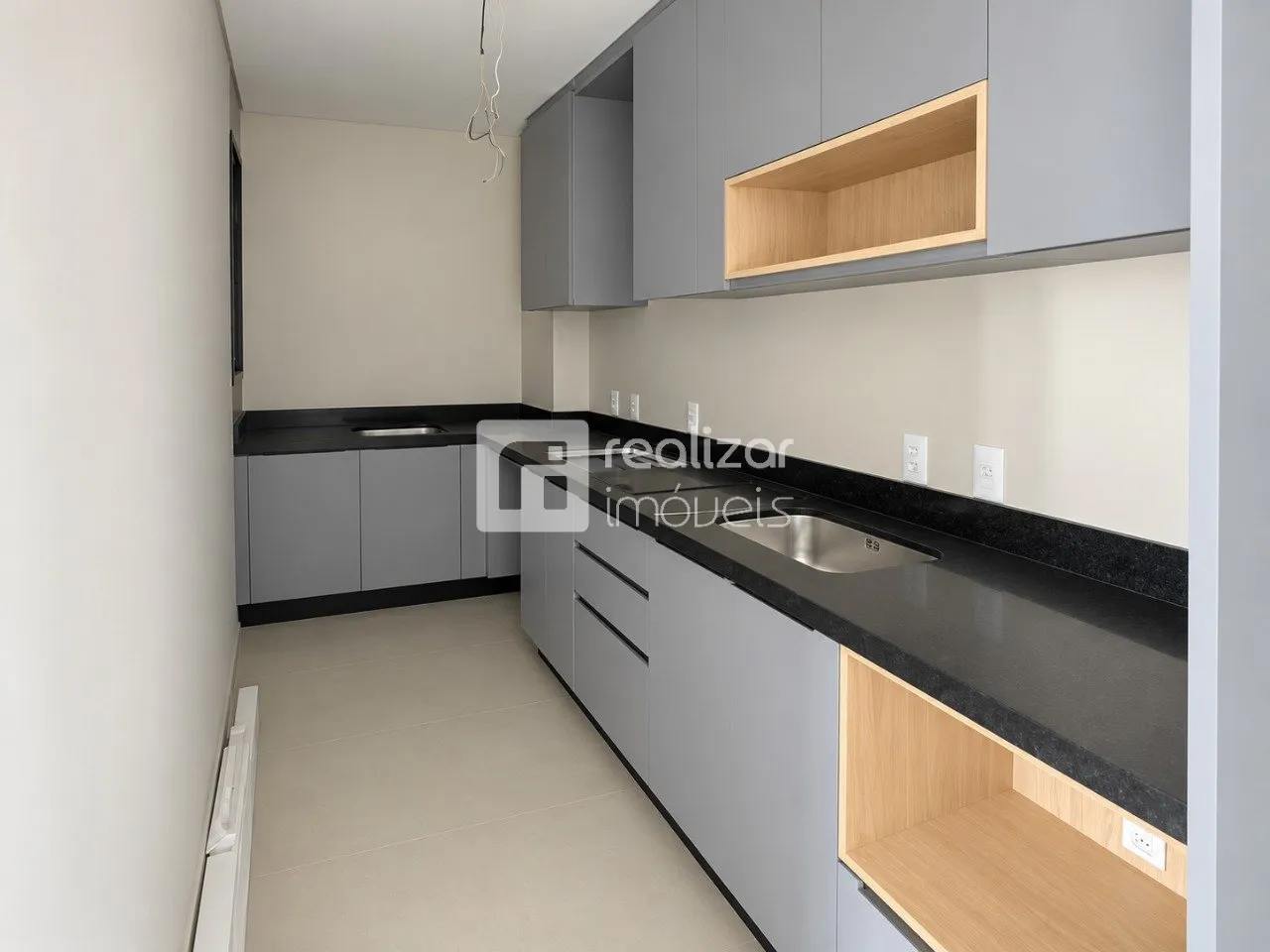 Apartment, 69 m², with a grill on the balcony — photo 13