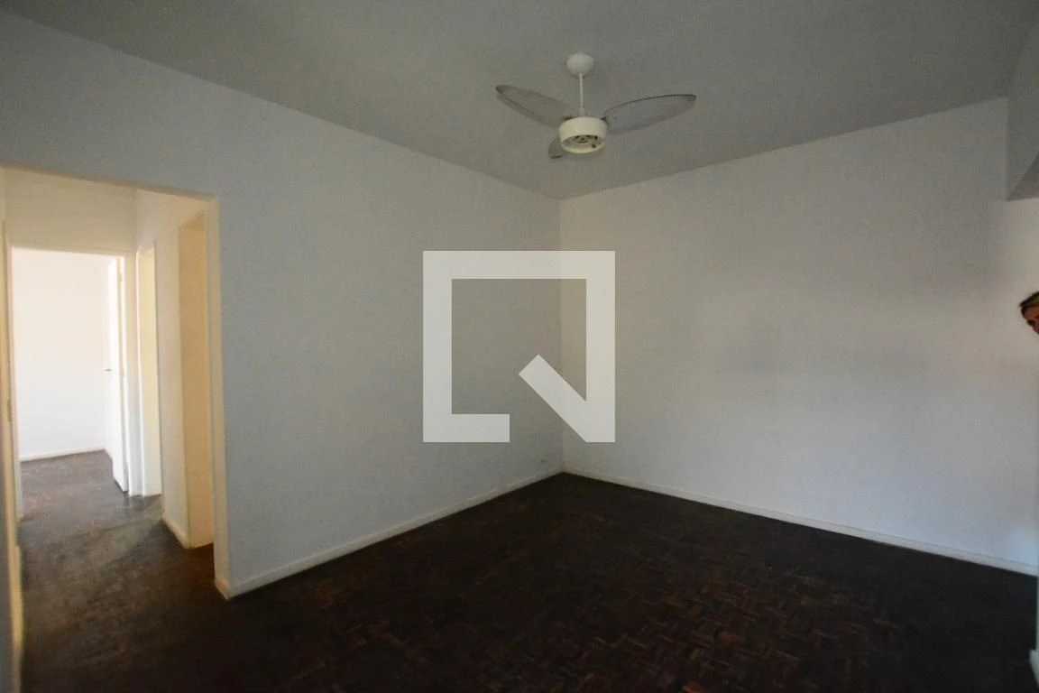 3-bedroom apartment with a private BBQ area — photo 14