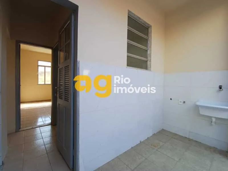 1-bedroom apartment with a balcony and air conditioning — photo 9