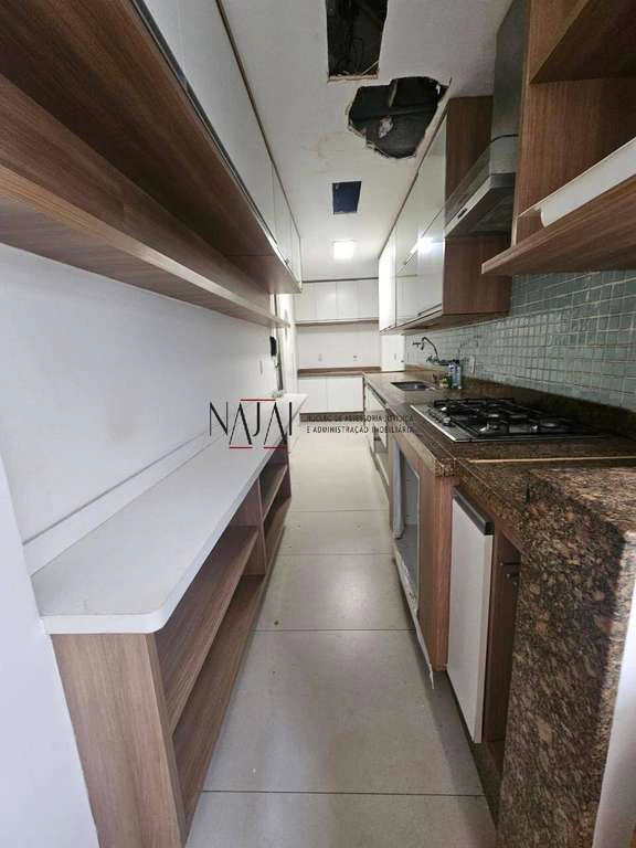 Furnished duplex penthouse with 4 bedrooms and 324 m² — photo 16