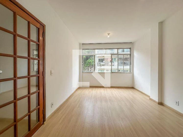 2-bedroom apartment with a mountain view — photo 14