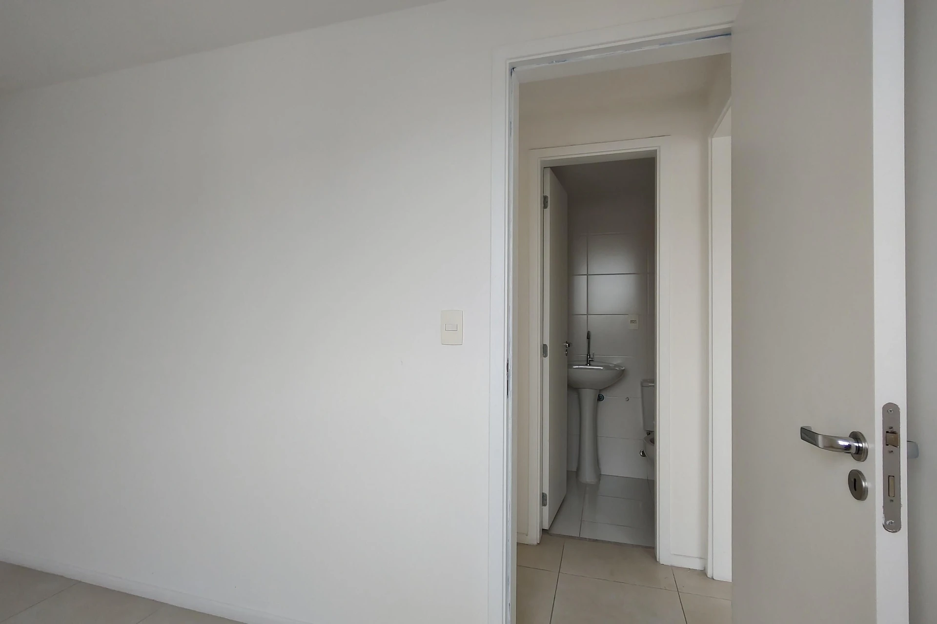 Apartment with 2 bedrooms, balcony and 1 parking space — photo 8