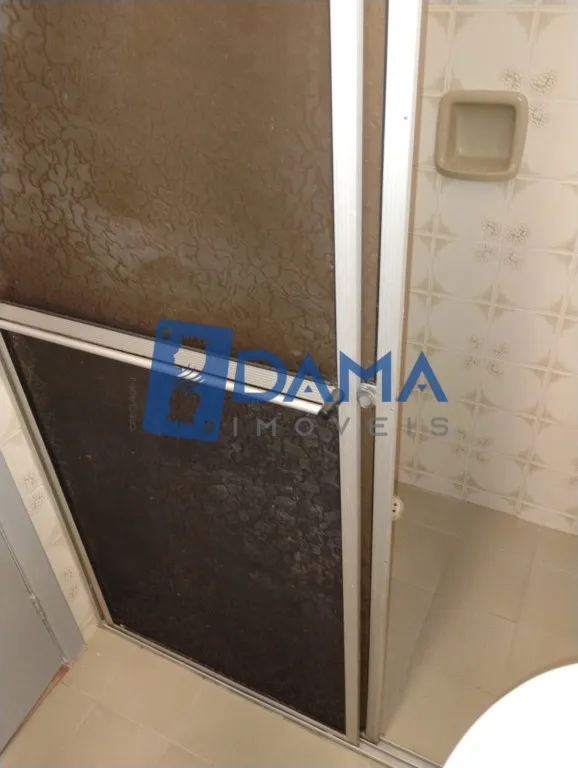 Apartamento com 3 quartos e área de lavanderia — photo 31