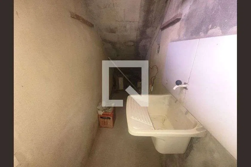 1-bedroom house with a separate, closed kitchen — photo 7