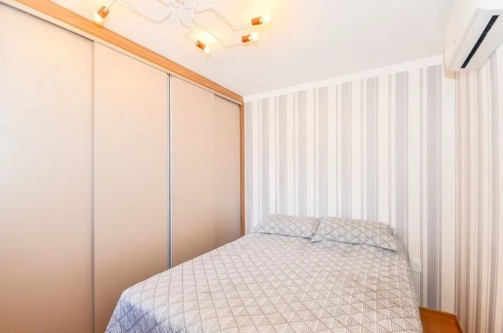 2-bedroom apartment with a washing machine in Curitiba — photo 3