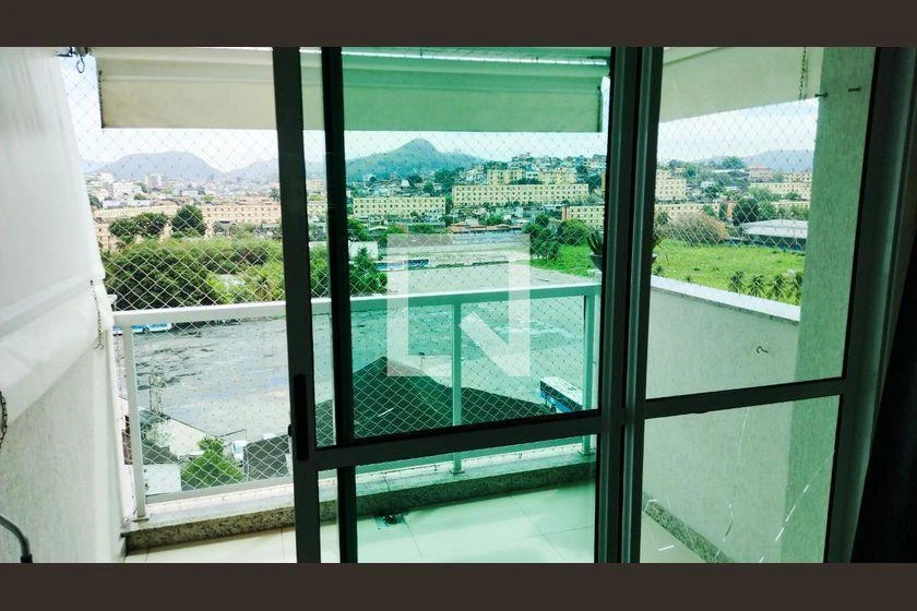 Rental apartment with 2 bedrooms and a balcony — photo 38