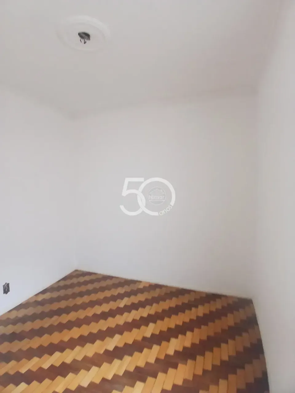 2-bedroom apartment with A/C, 1 bathroom, parking — photo 2