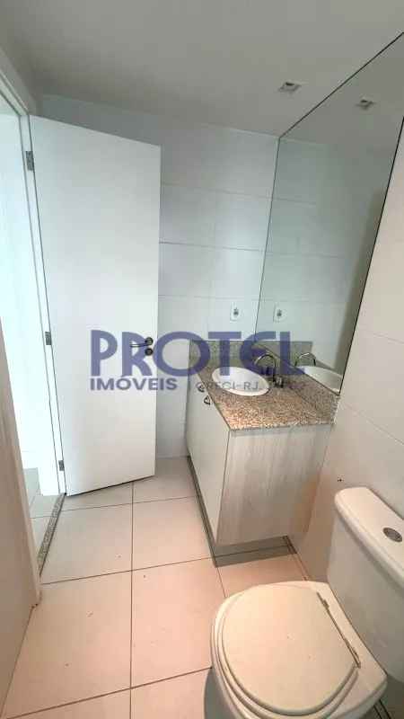Unfurnished penthouse with 4 bedrooms and 5 bathrooms — photo 24