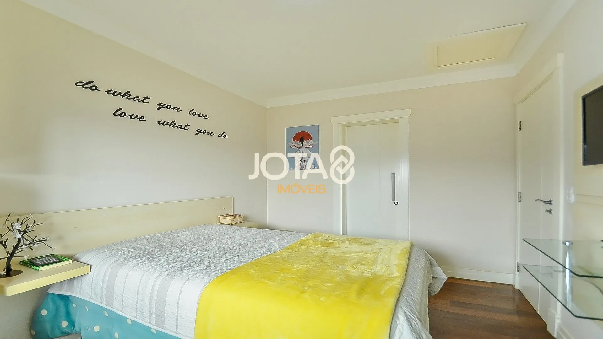 Unfurnished house with 4 en-suite bedrooms and 7 baths — photo 27