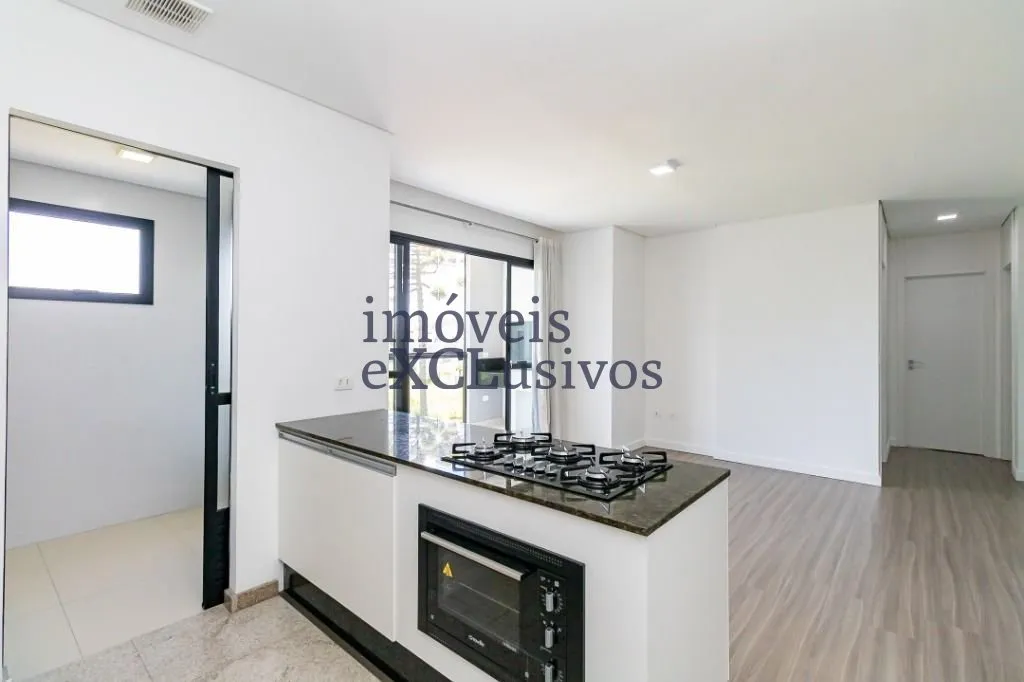 Furnished 2-bedroom apartment with an open-plan kitchen — photo 33