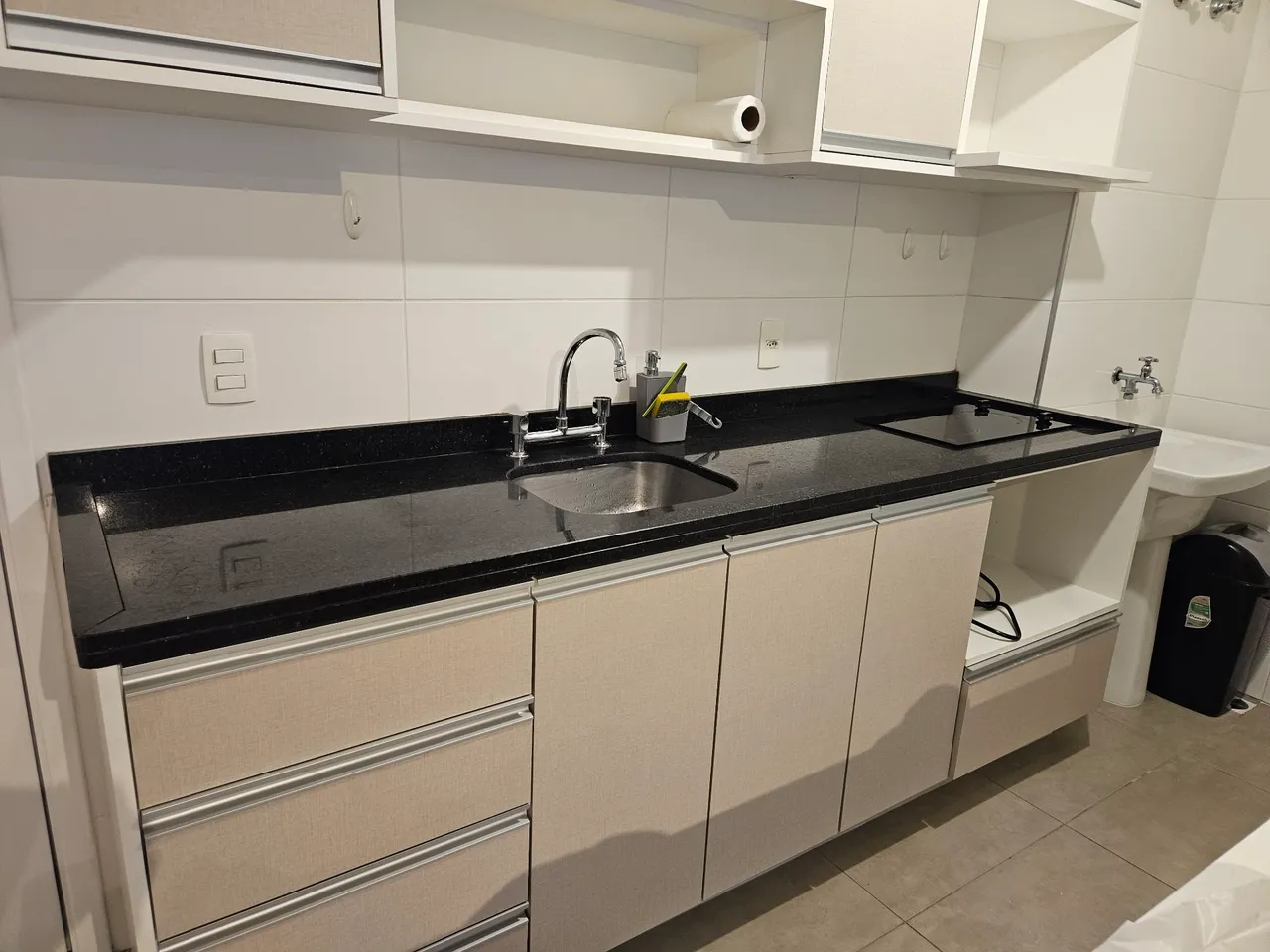 Apartamento mobiliado de 1 quarto em condomínio com academia — photo 2