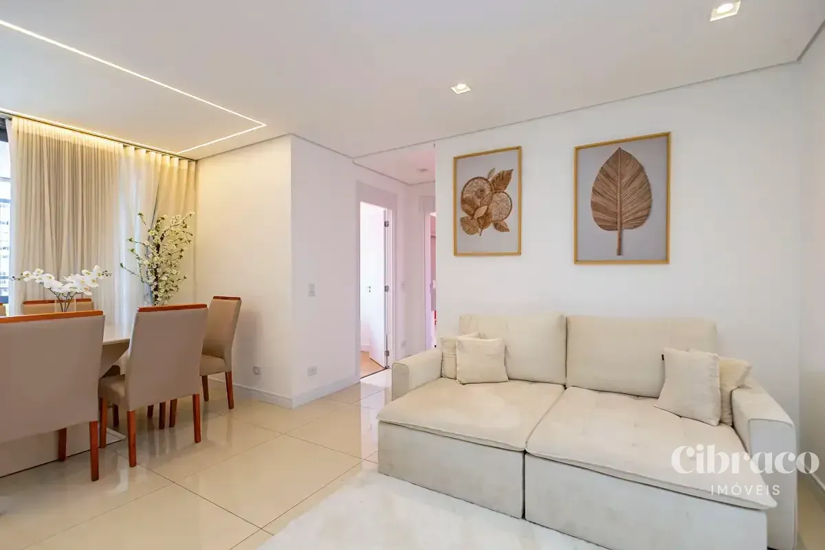 110 m² apartment with 2 bedrooms and a balcony — photo 4