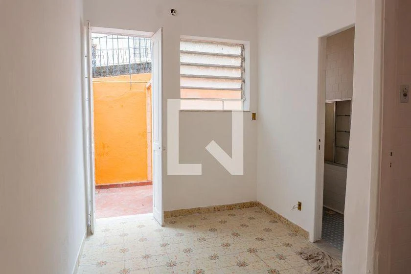 Будинок: 3 спальні, 1 з власною ванною кімнатою, 195 м² — photo 47