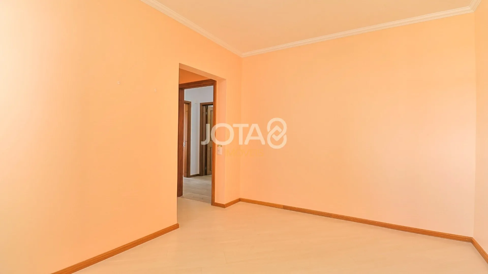 112 m² apartment with 3 bedrooms and a balcony — photo 8