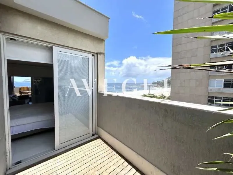 Duplex penthouse with 3 bedrooms and 5 bathrooms — photo 10