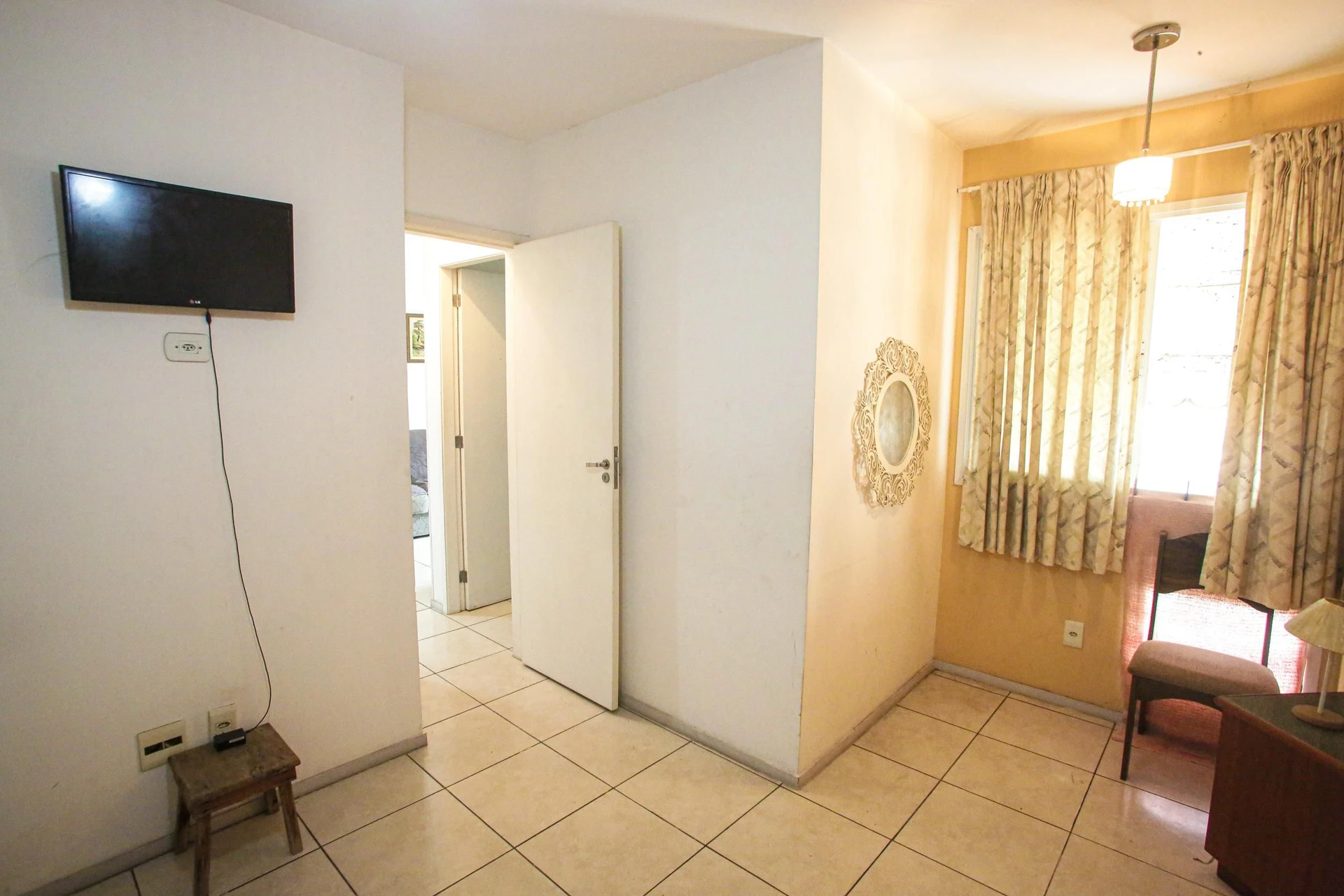 Home office in a 2-bedroom apartment, 55 m² — photo 26