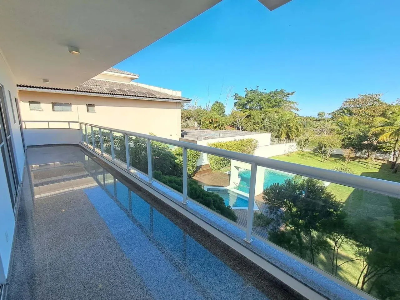 House for rent with 1,500 m², 4 bedrooms and 5 baths — photo 10