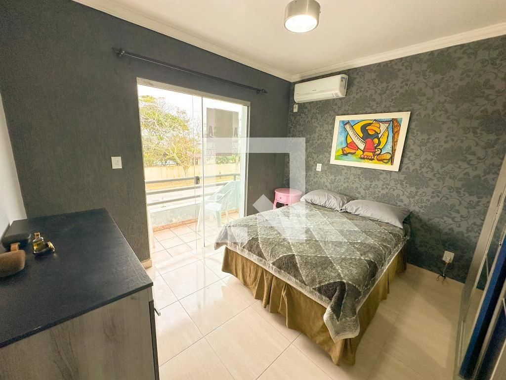Furnished apartment with 3 bedrooms and 1 en-suite