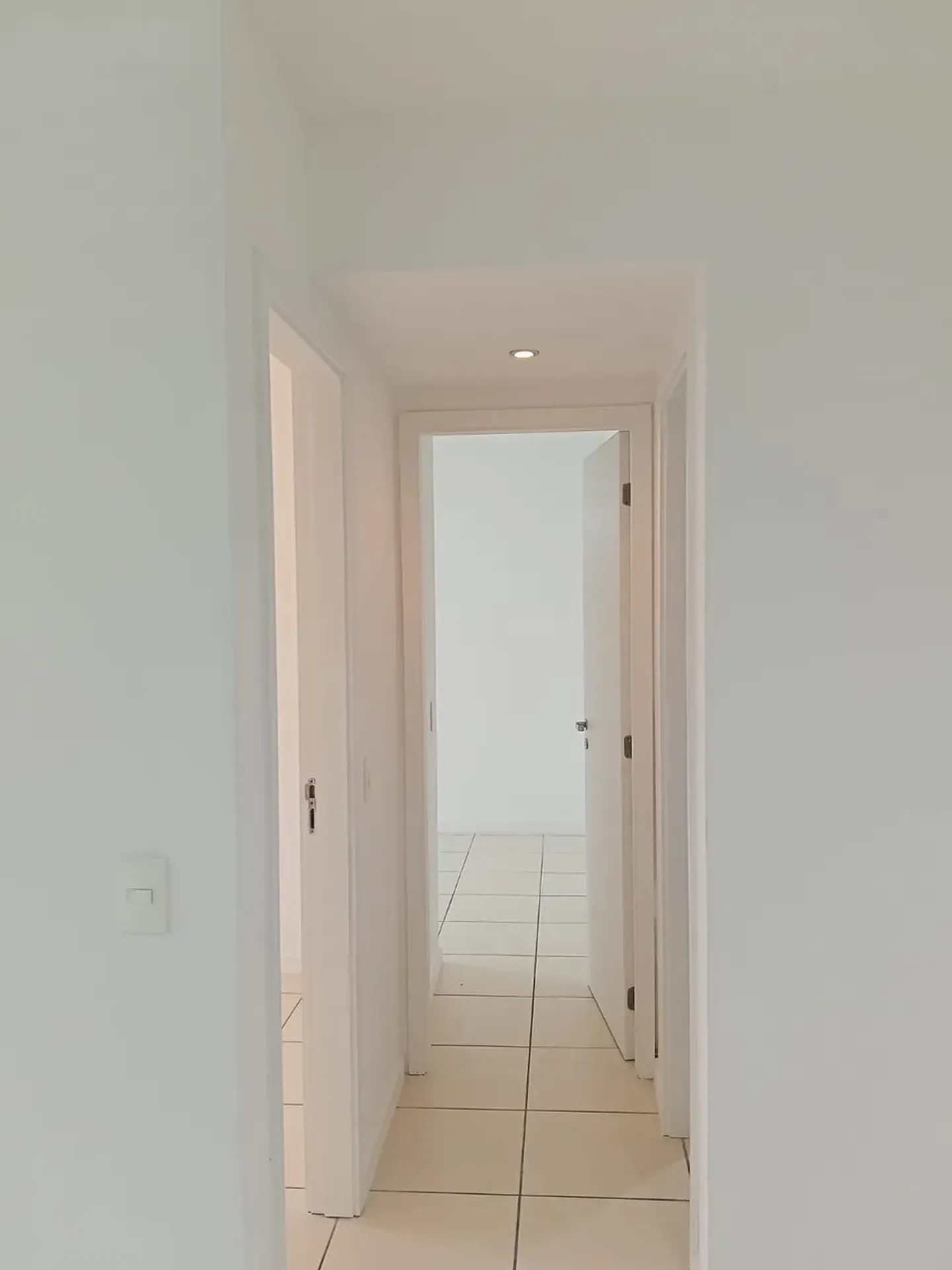 Балкон з грилем та 2 спальні: квартира 60 м² — photo 2