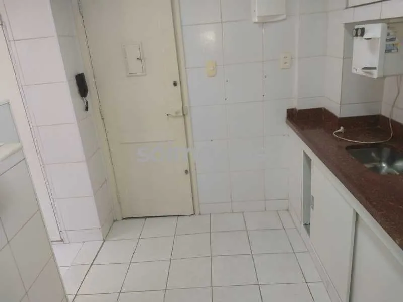 Apartamento no 2º andar com piso de madeira ou laminado — photo 28