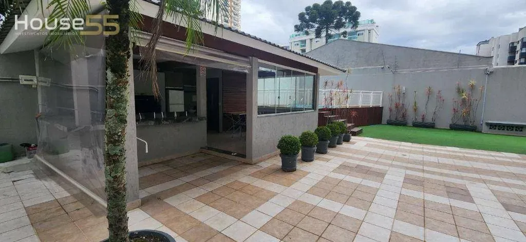 Furnished 4-bedroom apartment with a gas kitchen — photo 37