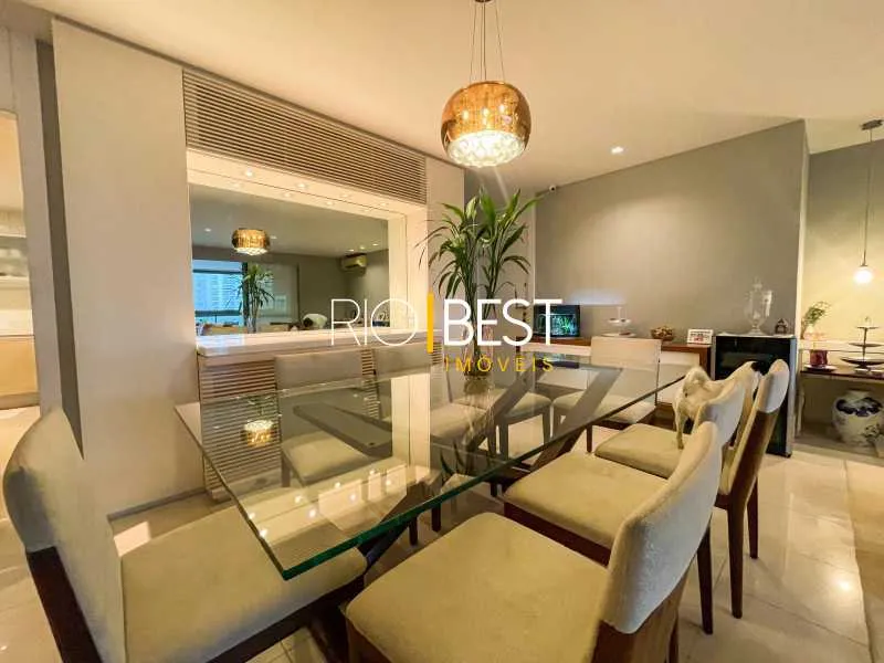 Apartamento de 4 quartos com cozinha integrada ao living — photo 9
