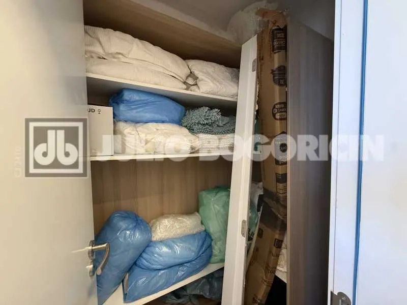 Furnished 2-bedroom apartment with an en-suite — photo 32