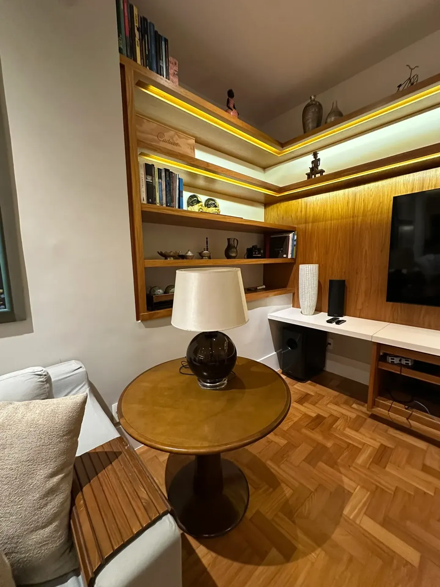 Furnished apartment with 3 bedrooms and 3 bathrooms — photo 5