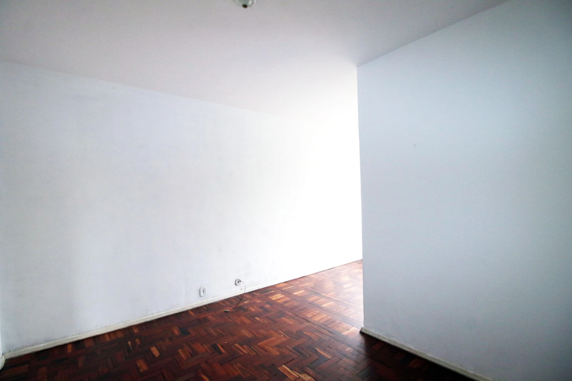 Rental apartment with 2 bedrooms and a private garden — photo 11