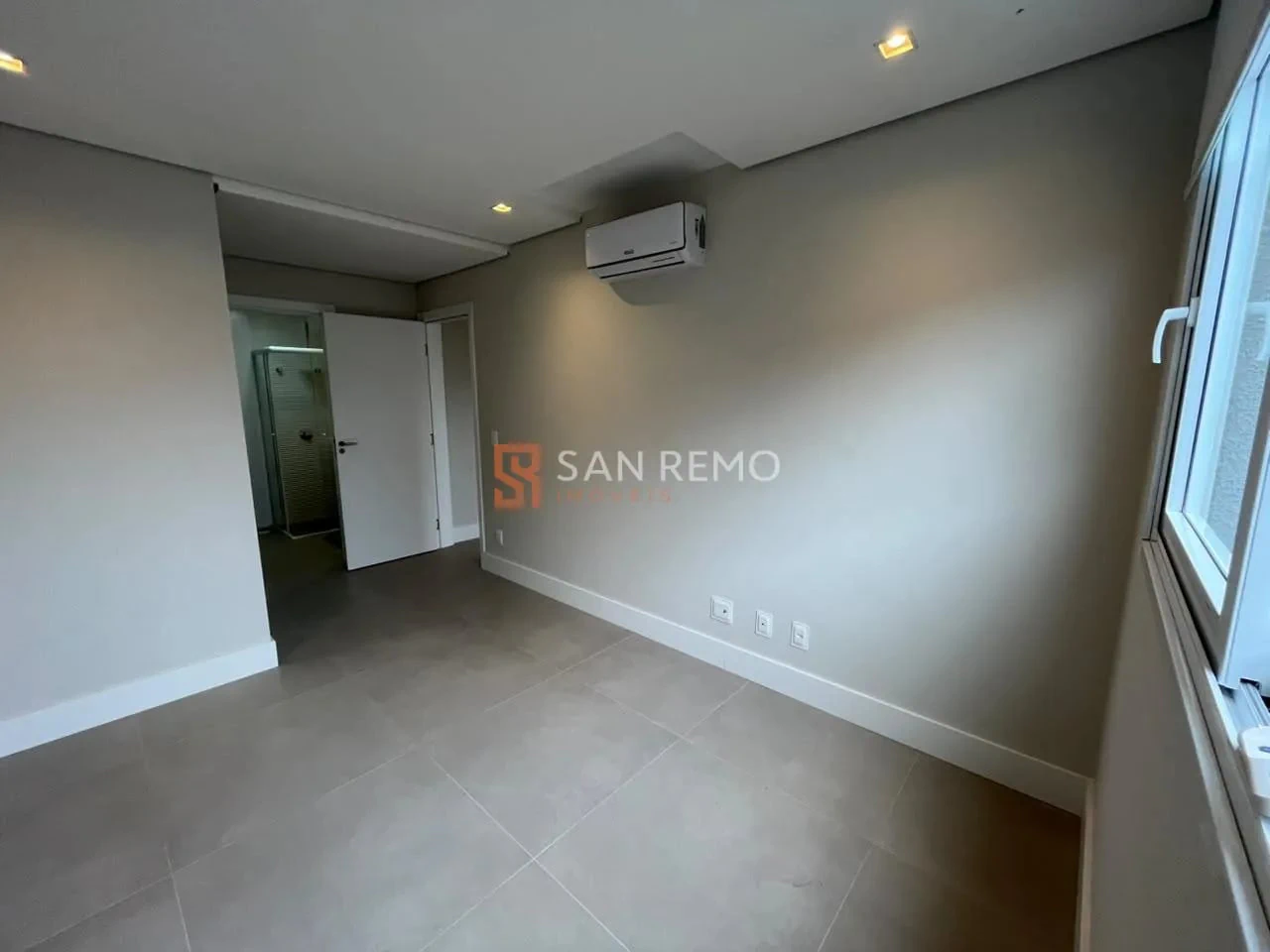Apartamento de 2 quartos com cozinha aberta e 73 m² — photo 11
