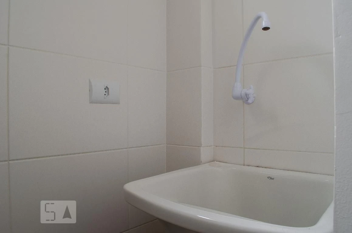 Furnished studio, 40 m², with a home office — photo 17
